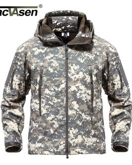 Camouflage Waterproof Soft Shell Windbreaker